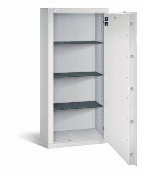 Geöffneter lichtgrauer Wertschutzschrank mit massivem Korpus und offener Tür. Im inneren befinden sich drei schwarze höhenverstellbare Fachböden.