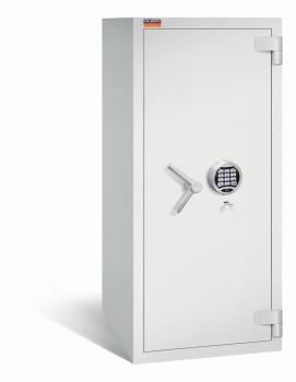 Ein lichtgrauer Wertschutzschrank mit einem Doppelbart-Sicherheitsschloss und einem Elektronischen Schloss. Die Tür ist geschlossen. Das Produkt befindet sich vor einem weißen Hintergrund.