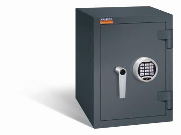 Ein graphitgrauer Wertschutzschrank mit einem Elektronischen Schloss. Die Tür ist geschlossen. Das Produkt befindet sich vor einem weißen Hintergrund.